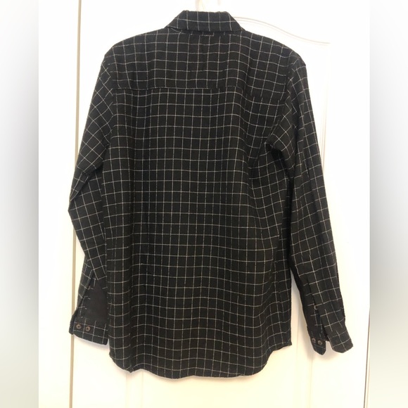 Navy  and white checked cotton flannel new mens’ shirt, medium - Picture 5 of 6